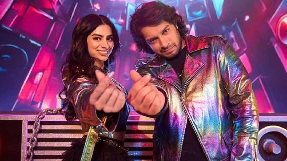 Loveyapa Trailer: Junaid Khan And Khushi Kapoor's Film Is  A Delightful Romantic Comedy