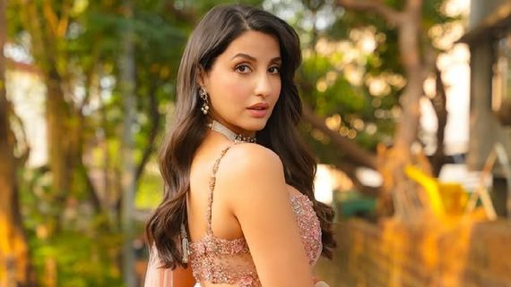 California Wildfires: Nora Fatehi Evacuates Los Angeles With Her Team Amid Chaos; Says 'This Is Insane'