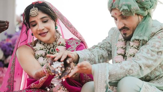 Sakshi Agarwal Surprises Fans With Wedding Announcement: Childhood Love Blossoms Into Marriage