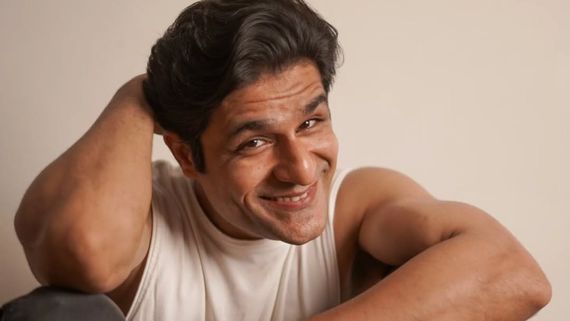 Sunny Hinduja Gears Up For A Packed 2025 With Exciting Projects Ahead - DEETS