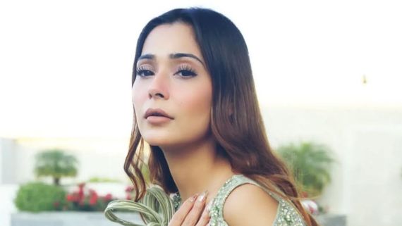 Chhathi Maiyya Ki Bitiya Star Sara Khan: While Physical Appearance May Open Doors, Your...