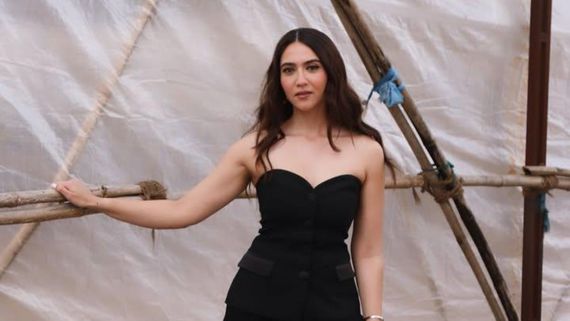 Coldplay Concert 2025: National crush Sahiba Bali Relives Her Vienna Experience Ahead Of India Concert