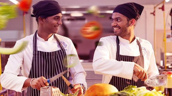 Nilavuku En Mel Ennadi Kobam Trailer Release Time: Dhanush's Directorial Movie Glimpse Arriving Soon