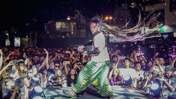 Thaikkudam Bridge Live in Bengaluru – A Night of Music, Energy & Pure Magic!