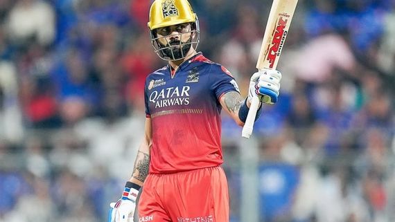 RR Vs RCB Today Match: Is Virat Kohli Okay? Cricketer's Mid-Match Request To Sanju Samson Sparks Concern