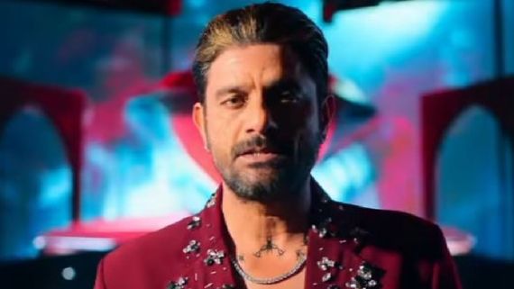 Jewel Thief: Jaideep Ahlawat Showing Off His Dancing Skills In The Song Jaadu Will Make You Do A Double Take 