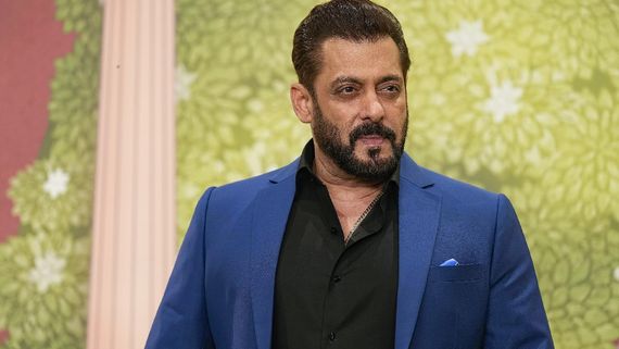 Salman Khan Met With V. Vijayendra Prasad! What's Cooking? Is It For Bajrangi Bhaijaan 2?