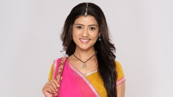 Shemaroo Umang’s Show Badi Haveli Ki Chhoti Thakurain’s Leading Lady Diksha Dhami Defines Her Style Mantra    