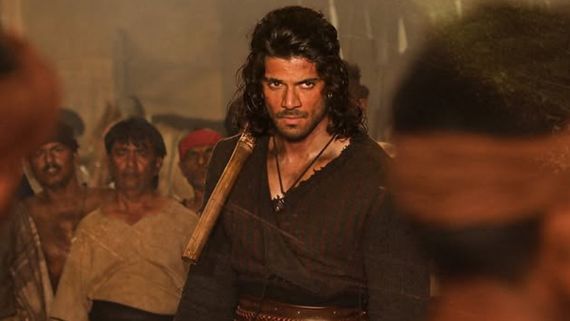 Kesari Veer Film Review: Sooraj Pancholi's Comeback Scarred By Weak Story & Dull Screenplay