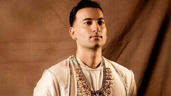 Rishab Sharma Performs At Rudra Yagya In Goa Happening After 300 Years, Performs In Front Of 15000 Attendees