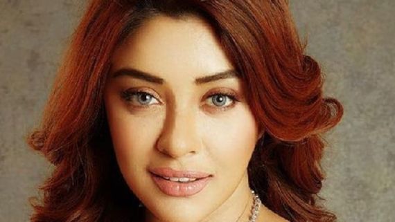 Actress Payal Ghosh Gets Nostalgic About Her Work Experience With Paresh Rawal & Others After Signing Shaque