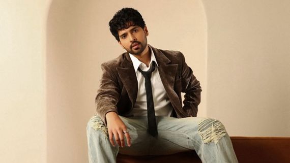 Armaan Malik Unveils Acoustic Version of Baari Baari — A Soulful New Take on the Fan-Favourite