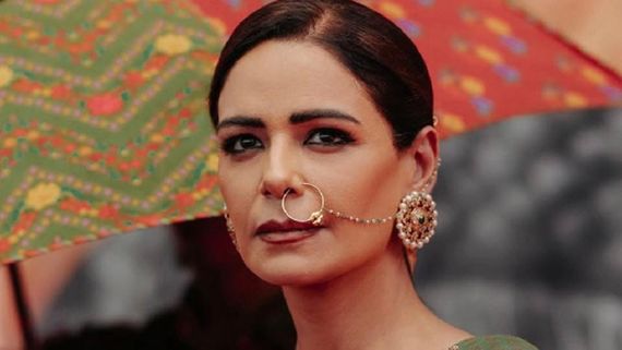 Mona Singh’s 5 Most Gorgeous Ethnic Outfits That You Can Take Inspiration From for This Janmashtami