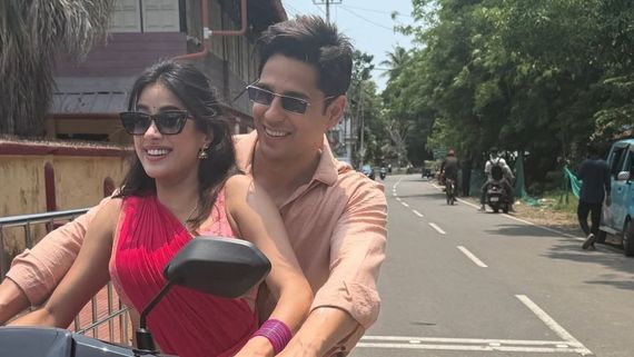 Param Sundari Advance Booking Open Now! Here's How To Buy Tickets For Janhvi Kapoor & Sidharth Malhotra's Film