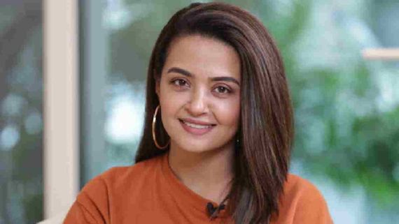 Surveen Chawla Birthday: A Look Back At Her Most Powerful Performances