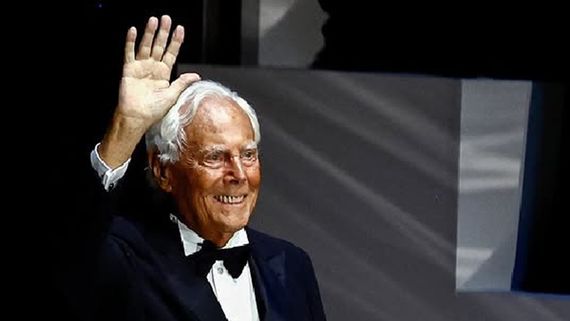 Armaani Founder Giorgio Armani Dies At 91, 'Undisclosed Illness' Reported