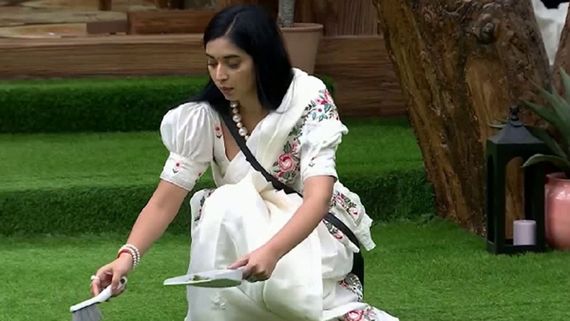 “Mujhe Tanya Ka Game Pasand Aa Raha Hai,” Says Ex-Bigg Boss Star Abhishek Malhan About Tanya Mittal