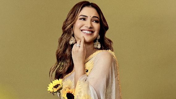 Ridhima Pandit Shines As Priya In The Wholesome Trailer Of Premachi Goshta 2