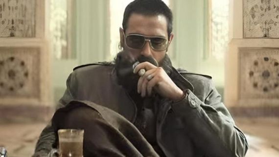 Dhurandhar: Fans Laud Arjun Rampal’s Fiery Outing in Ranveer's Film Trailer; Call Him ‘Absolutely Menacing’