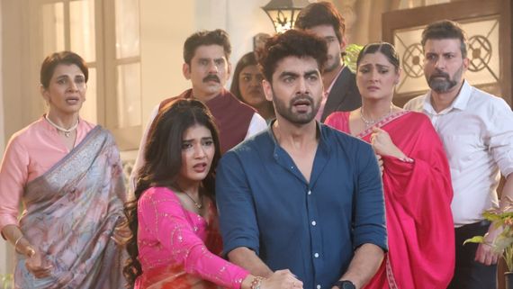 Yeh Rishta Kya Kehlata Hai Written Update November 12: Abhira And Armaan Stand Strong For Maira - Here’s How