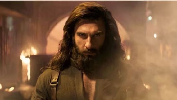 Dhurandhar: Netizens Hail Ranveer Singh’s Chameleon Like Depth & Intensity In Aditya Dhar's Directorial