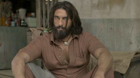 Dhurandhar Box Office Day 4 Prediction: Ranveer's Film To Enter 100Cr Club Despite Massive Dip