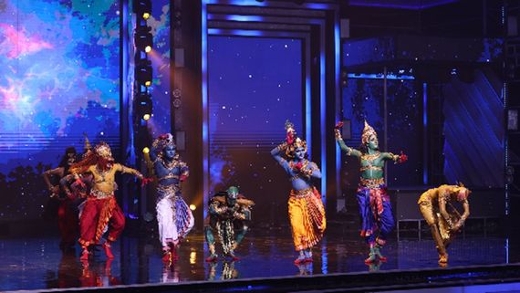 India’s Got Talent Today Episode: Rainbow Dance Crew Leaves Judges Spellbound With Stunning Dashavataar Act   