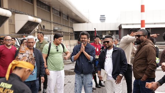 Thalapathy Vijay Receives A Grand Welcome In Malaysia Ahead Of Audio Launch