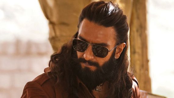 Dhurandhar On OTT: Box Office King Ranveer Singh Brings The Hamza Tsunami On OTT, Netizens Say 