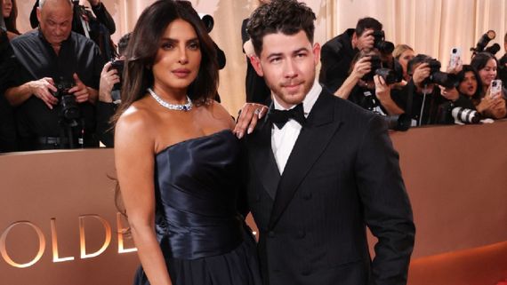 Golden Globe Awards 2026: Priyanka Chopra Fixes Nick Jonas' Bow At Red Carpet; Their PDA Wins Hearts
