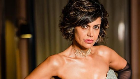 Mandira Bedi Keeps Her Promise, Completes 21-Day Mannat Of Visiting Guradwara Despite Busy Schedule