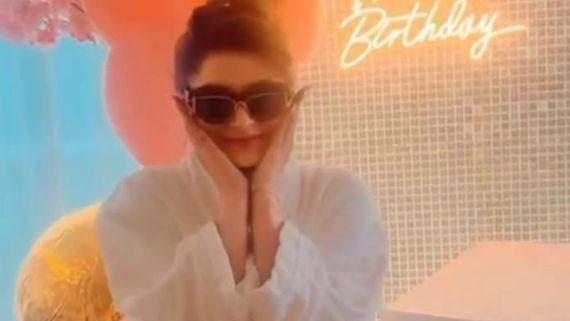 Urvashi Cuts World’s Most Expensive 7-Tier Diamond-Studded Birthday Cake & It's Price Will Leave You SHOCKED