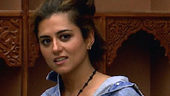 The 50 Episode: Archana Gautam Stirs The Pot As Siwet Tomar And Ridhi Sharma’s Relationship Takes Center Stage