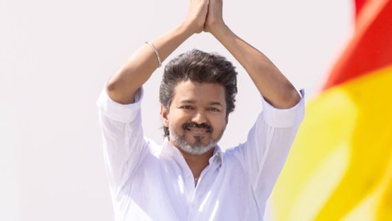 Vijay Arrives In New Delhi For CBI Questioning On Karur Stampede Case; Watch VIDEO