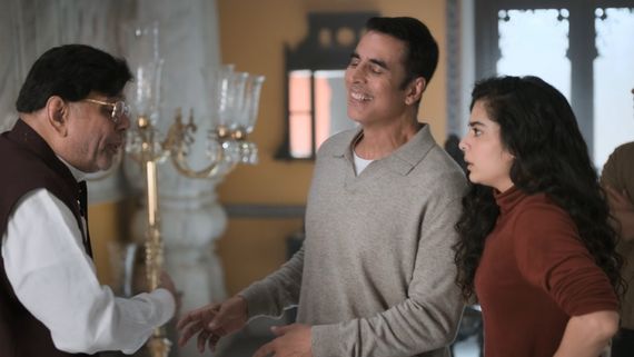 Bhooth Bangla Box Office Day 8: Akshay’s Film Touch 100Cr Amid Ginny Wedss Sunny 2 Release | Filmibeat Predict