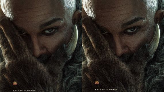 Raaka: Netizens REACT To Allu Arjun's Look In Poster, Call Him 'Undisputed Ruler Of Indian Cinema'