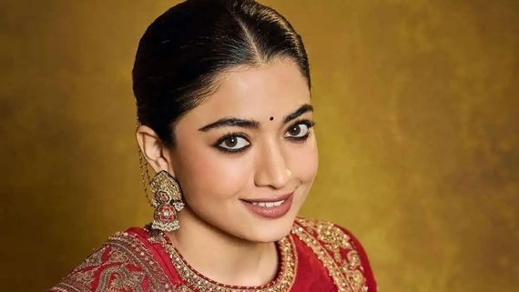 Shanaya Kapoor, Naila Grrewal, Rashmika Mandanna Among Top 10 Popular Indian Celebrities List This Week