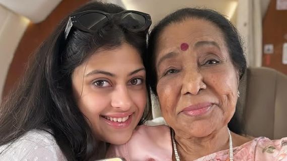 Asha Bhosle Death: Zanai Bhosle Pens Emotional Note For Late Singer & It Will Leave You In Tears