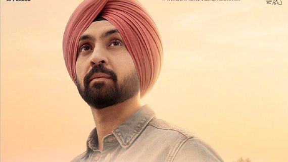 Diljit Dosanjh Gives A Heartfelt Shoutout To Fans During His Tour, Celebrates His Song ‘Kya Kamaal Hai’       