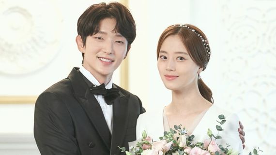 Moon Chae-won & Lee Joon-gi Break-Up Truth: Did Actress Split With Flower Of Evil Co-Star? She REACTS