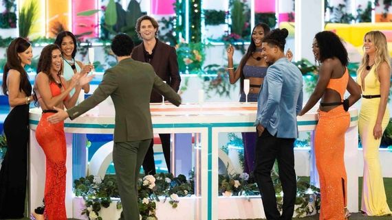 Love Island USA S8 Ep 1 Ending: 2 NEW Bombshells Twist Shake Up Villa Pairings; Which Couples Survived Drama?