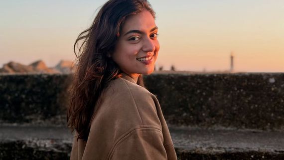 Nazriya Nazim’s Cryptic ‘Red Flags’ Post On Instagram Sparks Online Buzz; Fans Try To Decode Its Meaning