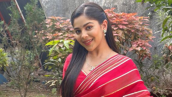 International Yoga Day EXCL: Tumm Se Tumm Tak Star Niharika Chouksey Encourages Everyone To Start Yoga Early