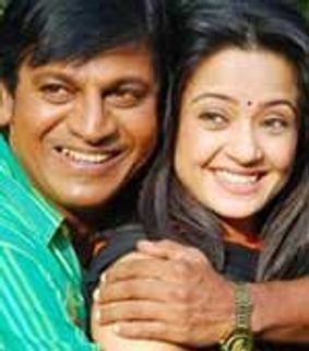 ಗಟ್ಟಿ ಅಡಿಕೆಯ ಸುಣ್ಣ ಬಳಿದ ರಸಹೀನ 'ಪಾನ್'ವಾಲಾ