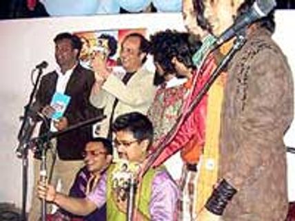 ರಾಕ್ ಪ್ರಿಯರೇ ಸ್ವರಾತ್ಮ ಅಲ್ಬಂ ಕೇಳಿ: ಮನೋಮೂರ್ತಿ