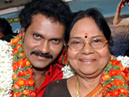 'ಯಾರದು?' ಯಾಕೆ ನೋಡಬೇಕು?