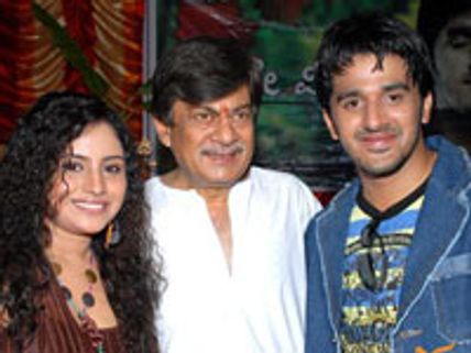 ತಿಪಟೂರಿನಲ್ಲಿ 'ಒಲವೇ ವಿಸ್ಮಯ' ಧ್ವನಿಸುರುಳಿ 