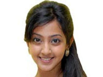 ನಟಿ ಐಂದ್ರಿತಾ ರೇಗೆ ಸೆಟ್ಸ್ ನಲ್ಲಿ ಕಪಾಳಮೋಕ್ಷ! 