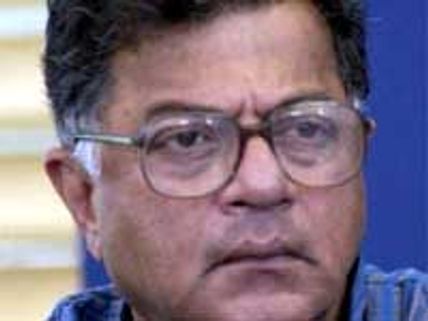 ಸ್ಲಂಡಾಗ್ ಕೆಟ್ಟ ಚಿತ್ರ:ಗಿರೀಶ್ ಕಾರ್ನಾಡ್ !!