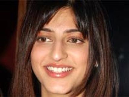 'ಪೃಥ್ವಿ'ಗೆ ಶ್ರುತಿ ಹಾಸನ್ ಹೊಸ ಗಾನ ಬಜನಾ